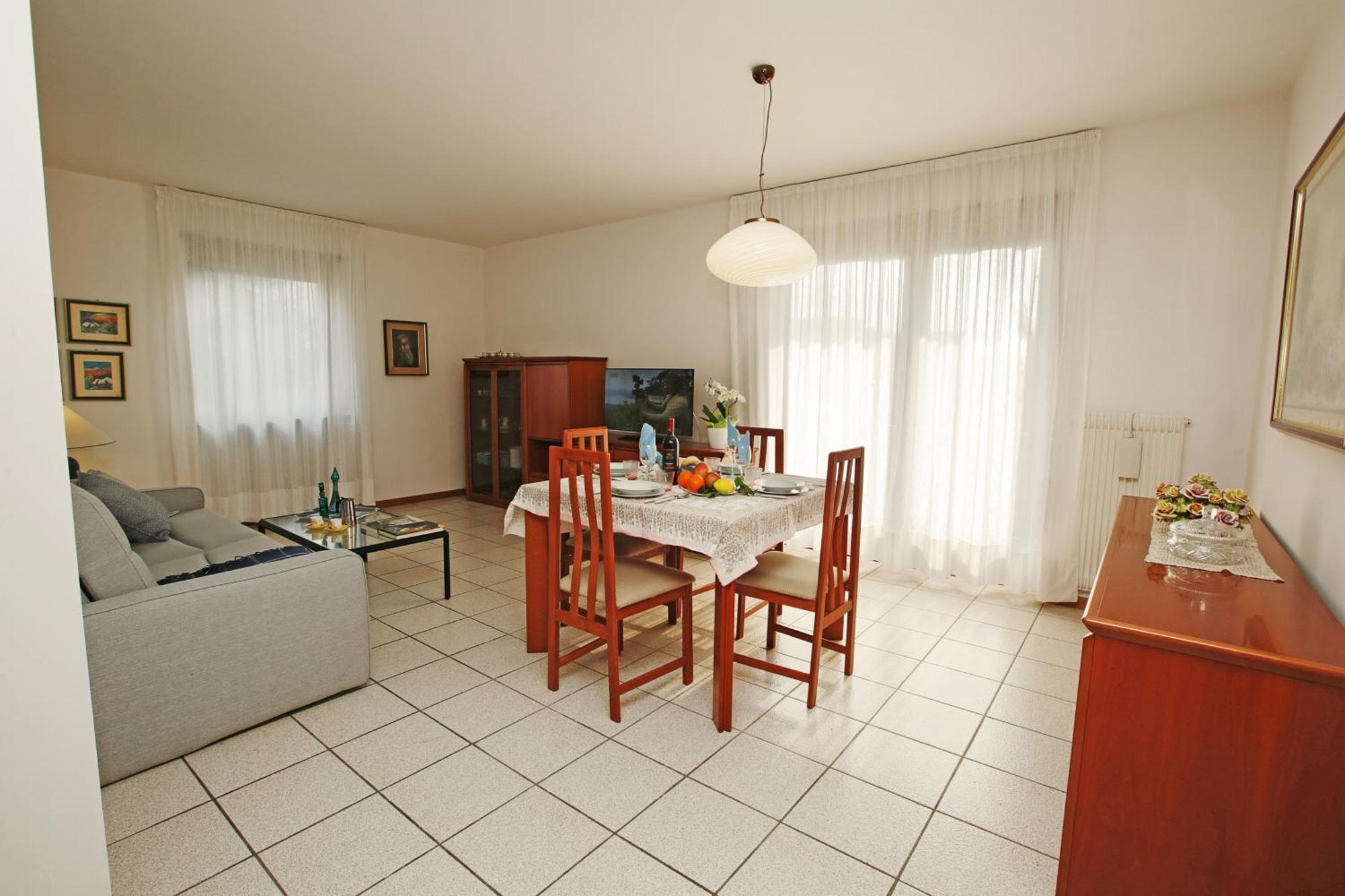 Appartamento Emma - Happy Rentals Riva del Garda Exterior foto